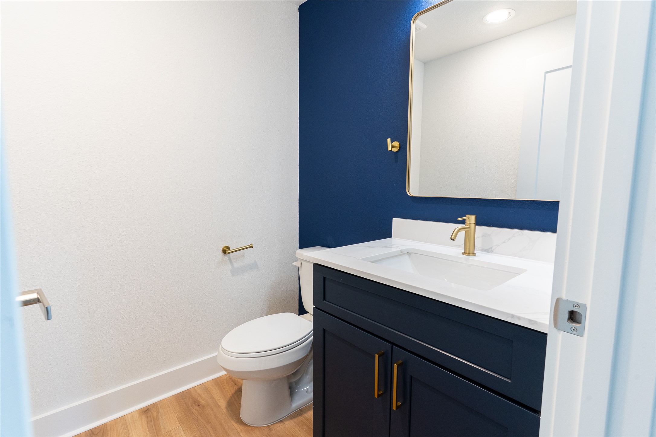 2426 Ella Boulevard Houston, TX 77008 - Photo 38 of 47