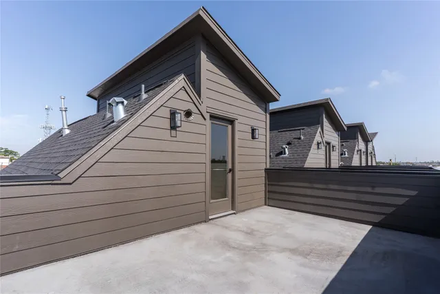 $549,000 | 2426 Ella Boulevard, Houston, TX 77008