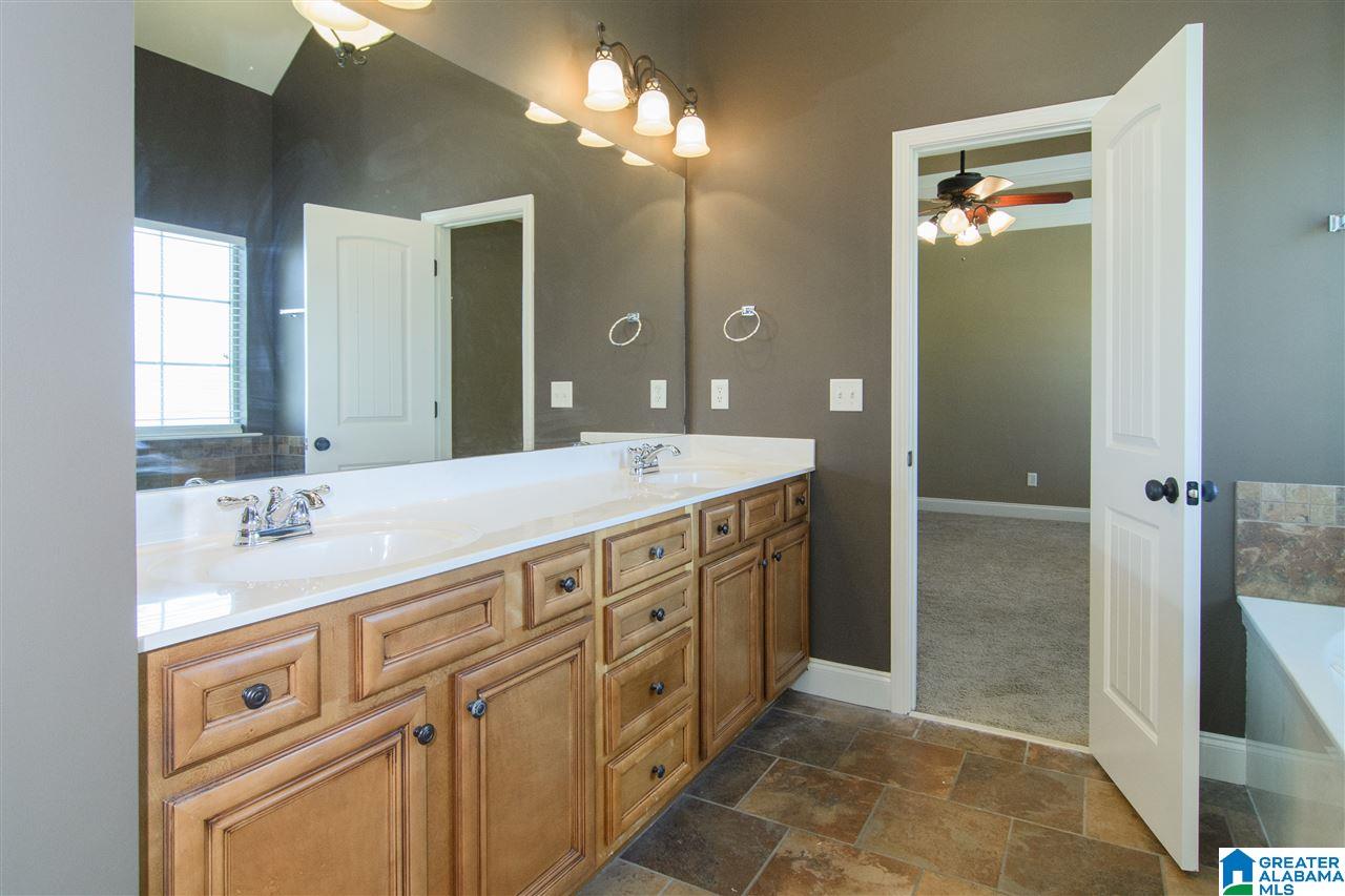 412 Ramsgate Drive Alabaster, AL 35114 - Photo 9 of 50