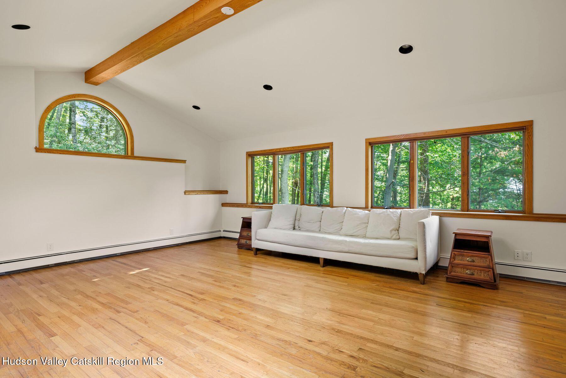 376 Abbey Road Mount Tremper, NY 12457 - Photo 23 of 37 photo_online_038