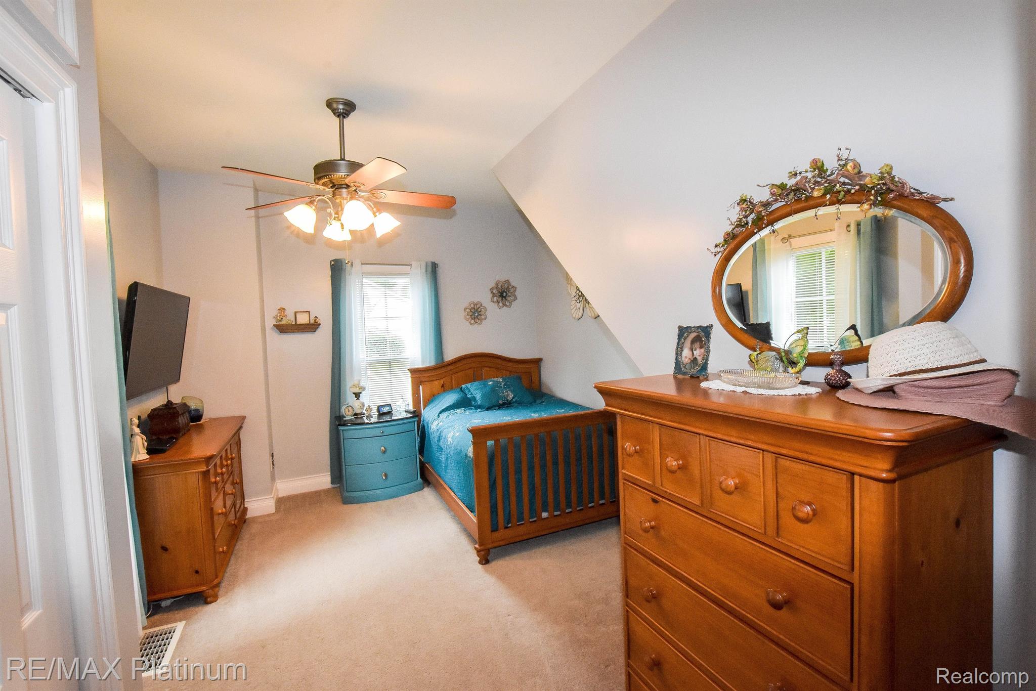 10346 Maple Road Hartland, MI 48353 - Photo 31 of 47 Gallery Image 31