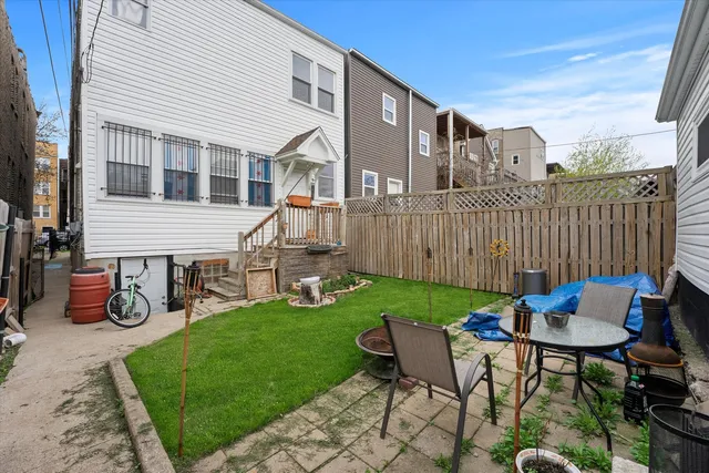$499,999 | 3333 West Pierce Avenue, Chicago, IL 60651