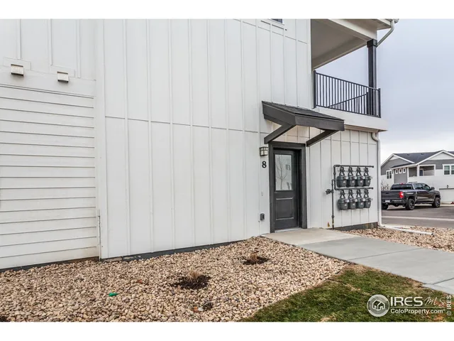 $384,900 | 1811 Bounty Drive, Unit 8, Windsor, CO 80550
