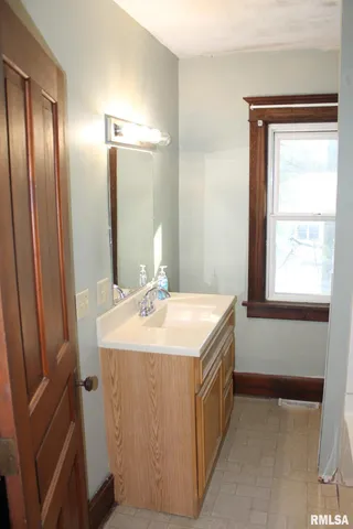 $124,900 | 410 East North Street, Cambridge, IL 61238