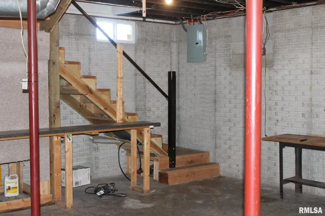 $124,900 | 410 East North Street, Cambridge, IL 61238