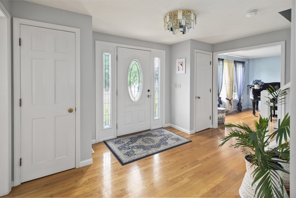 15 Juniper Road Sharon, MA 02067 - Photo 2 of 42