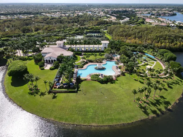 $1,050,000 | 3111 Hamblin Way, Wellington, FL 33414