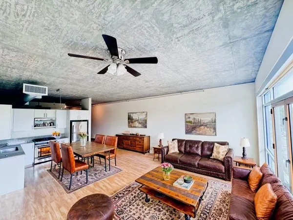 $515,000 | 1818 L Street, Unit 610, Sacramento, CA 95811