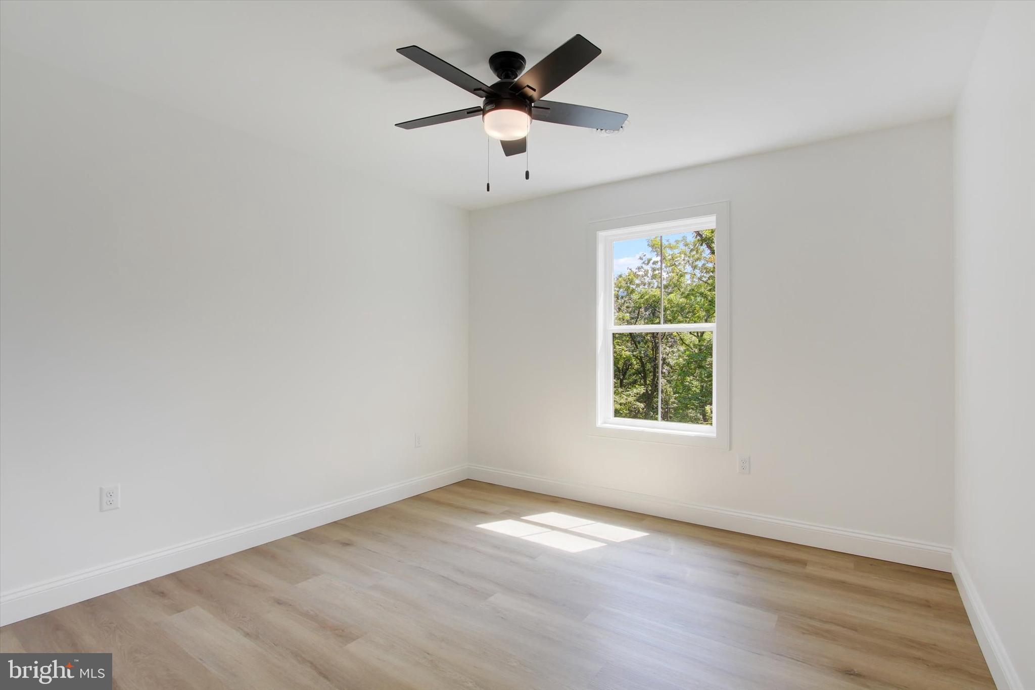 3 Possum Trail Fairfield, PA 17320 - Photo 31 of 41 Bedroom 2