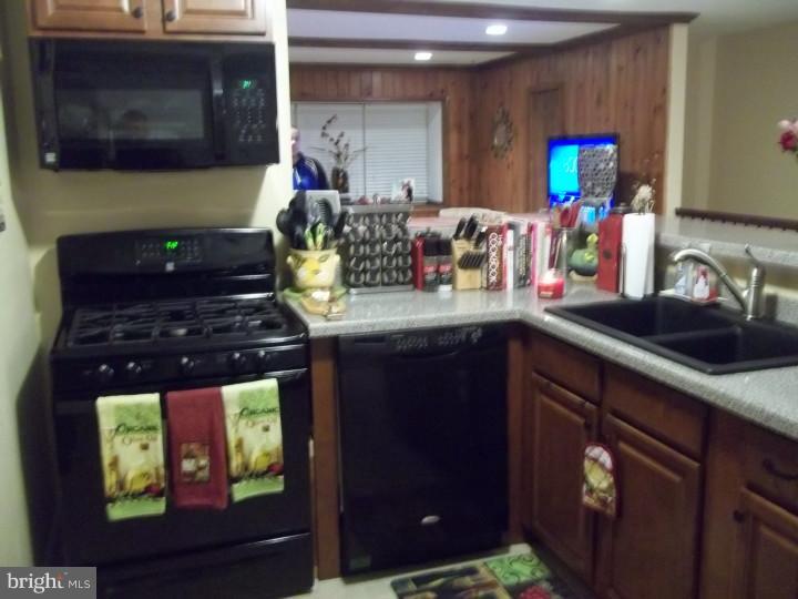 42 U Michael Road Hammonton, NJ 08037 - Photo 7 of 19 Gallery Image 7