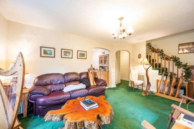 $275,000 | 9986 Forrest Drive, Ooltewah, TN 37363