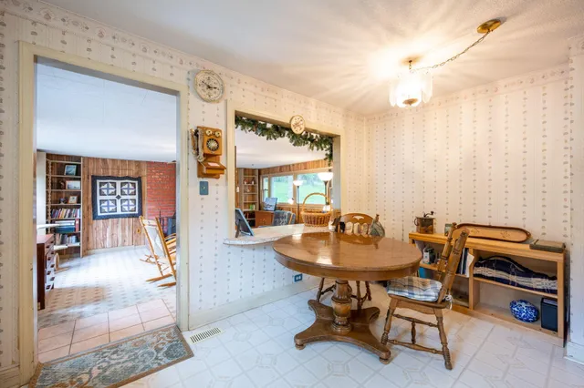 $275,000 | 9986 Forrest Drive, Ooltewah, TN 37363