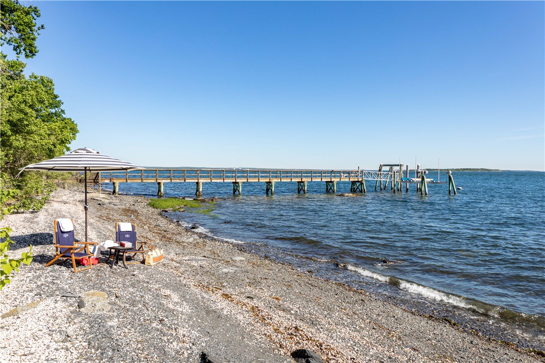 1088 East Shore Road Jamestown, RI 02835 - Photo 45 of 50
