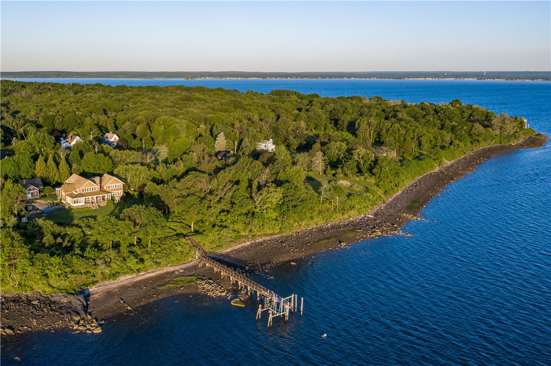 1088 East Shore Road Jamestown, RI 02835 - Photo 7 of 50