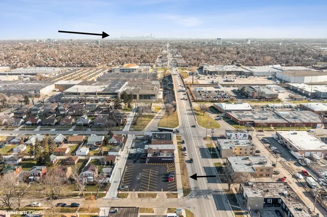 $280,000 | 9848 Roosevelt Road, Westchester, IL 60154