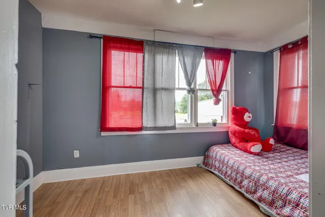 $324,900 | 948 Anderson Street, Bristol, TN 37620