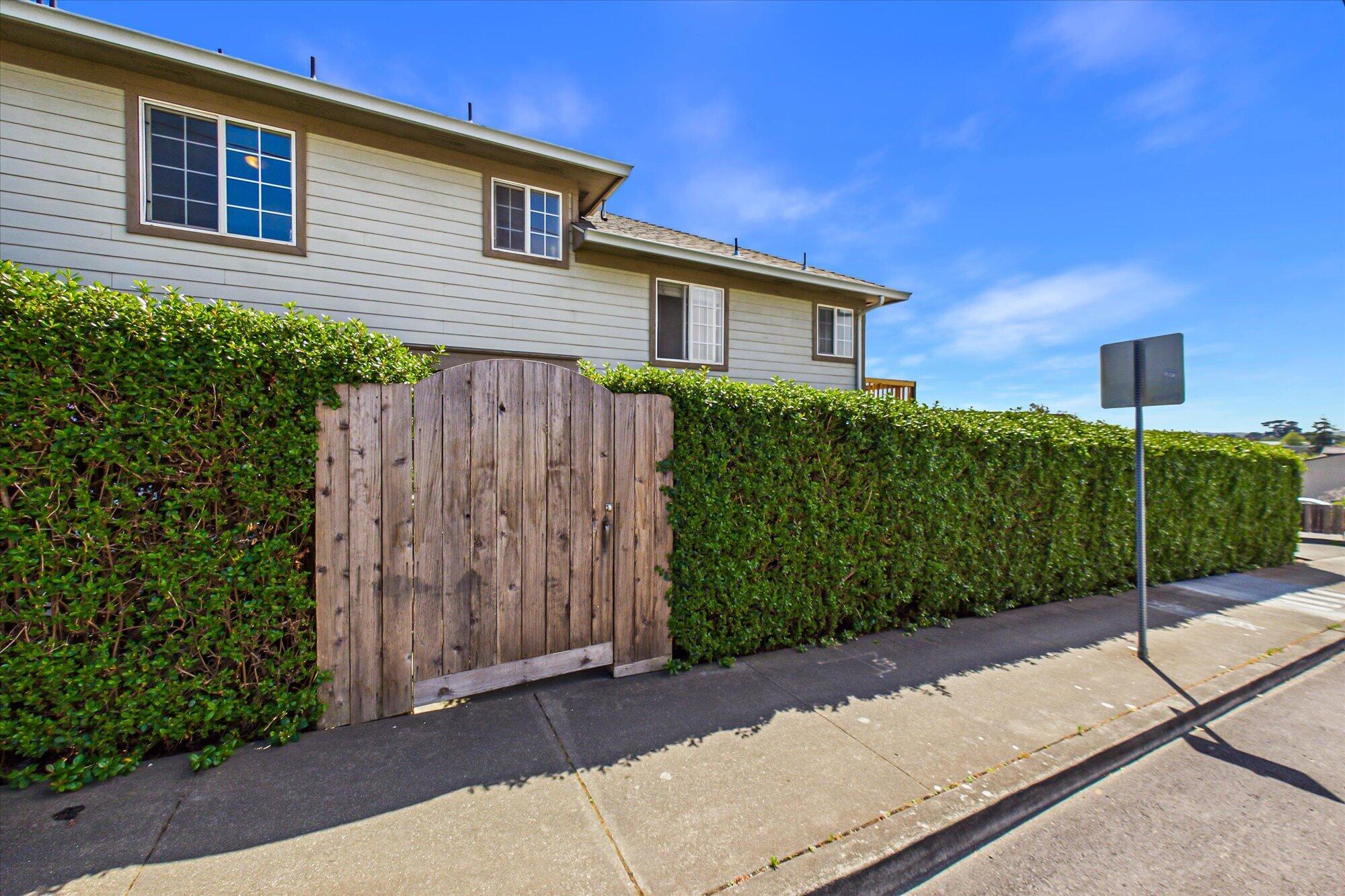 825 12th Street Arcata, CA 95521 - Photo 8 of 62