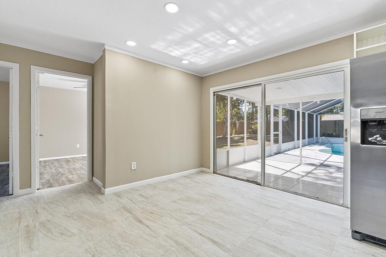 111 Alameda Avenue Sebastian, FL 32958 - Photo 12 of 33 a view of an empty room