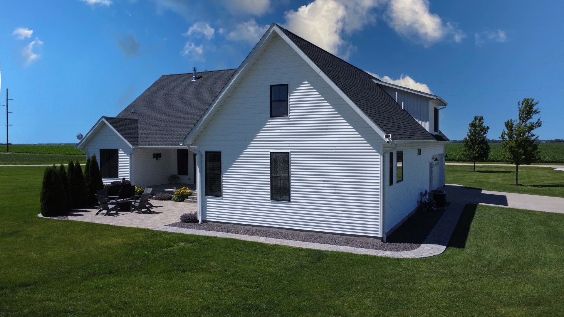 1770 East 1700 North Road Watseka, IL 60970 - Photo 9 of 77
