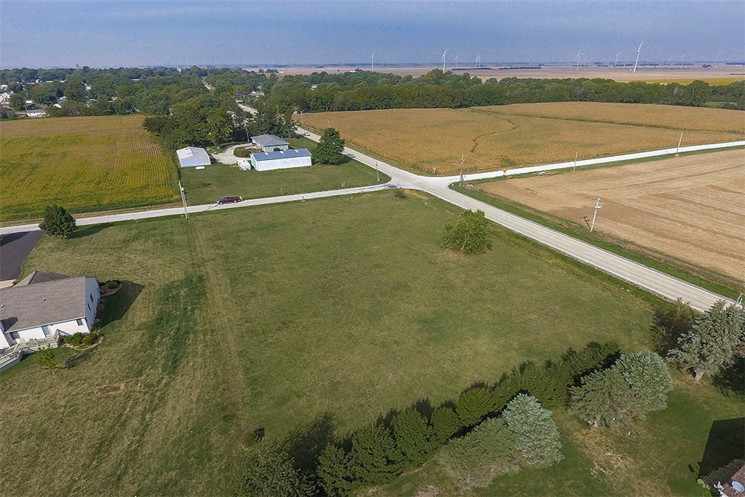 Lot 1 North Glasgow Road Warrensburg, IL 62573 - Photo 4 of 6
