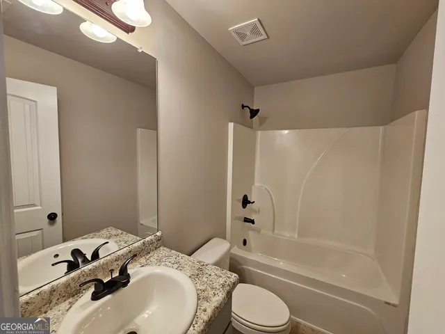 $1,800 | 6056 Oak Bend Court, Riverdale, GA 30296