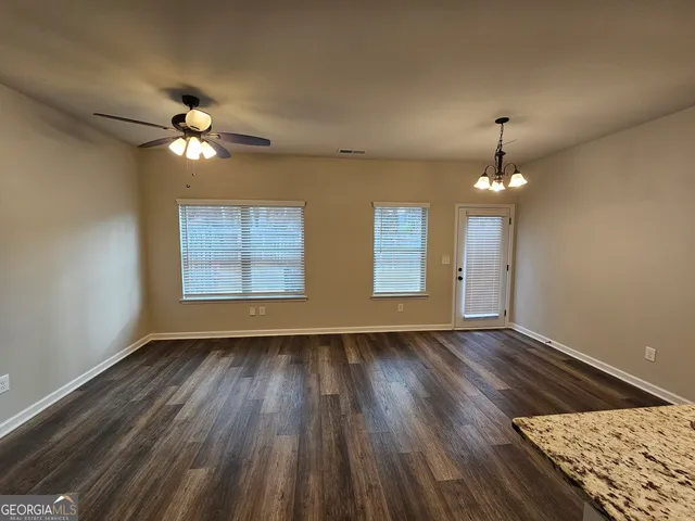 $1,800 | 6056 Oak Bend Court, Riverdale, GA 30296