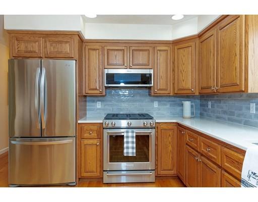 104 Juniper Road Holliston, MA 01746 - Photo 15 of 37