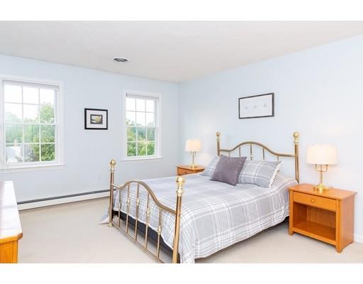 104 Juniper Road Holliston, MA 01746 - Photo 22 of 37