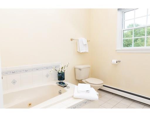 104 Juniper Road Holliston, MA 01746 - Photo 23 of 37