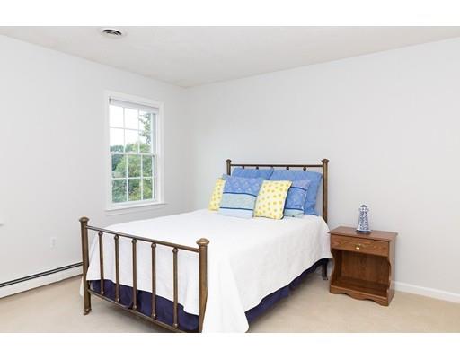 104 Juniper Road Holliston, MA 01746 - Photo 25 of 37