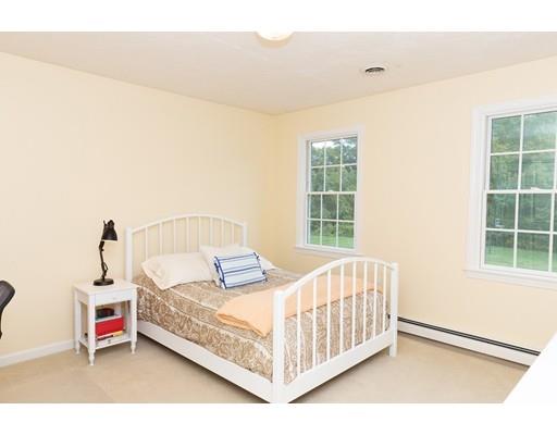 104 Juniper Road Holliston, MA 01746 - Photo 26 of 37