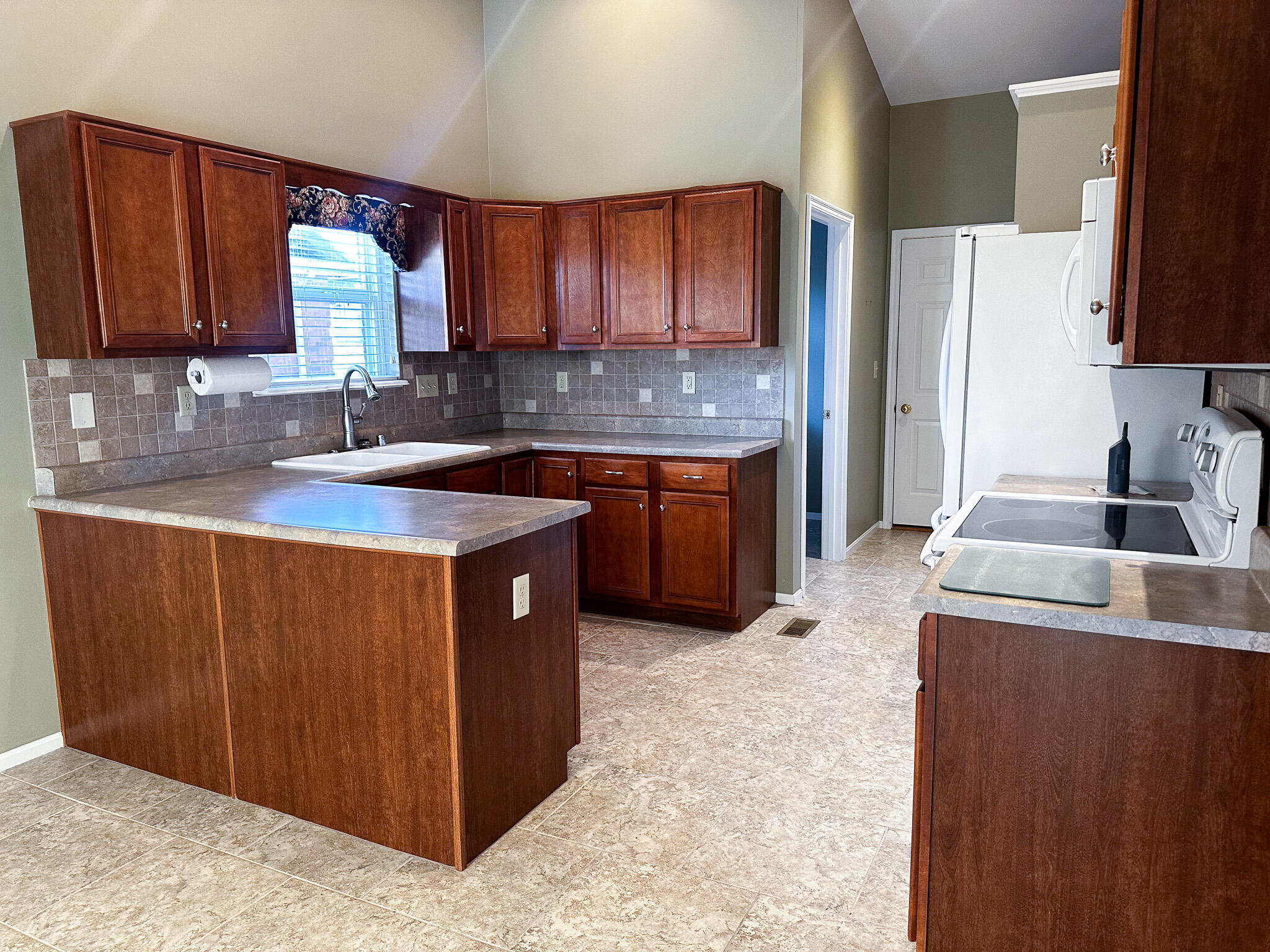 9005 Richmond Road Union, KY 41091 - Photo 4 of 16 Gallery Image 4
