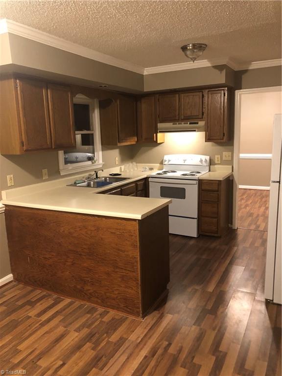 3303 Spring Mill Road Greensboro, NC 27406 - Photo 7 of 24 Gallery Image 7