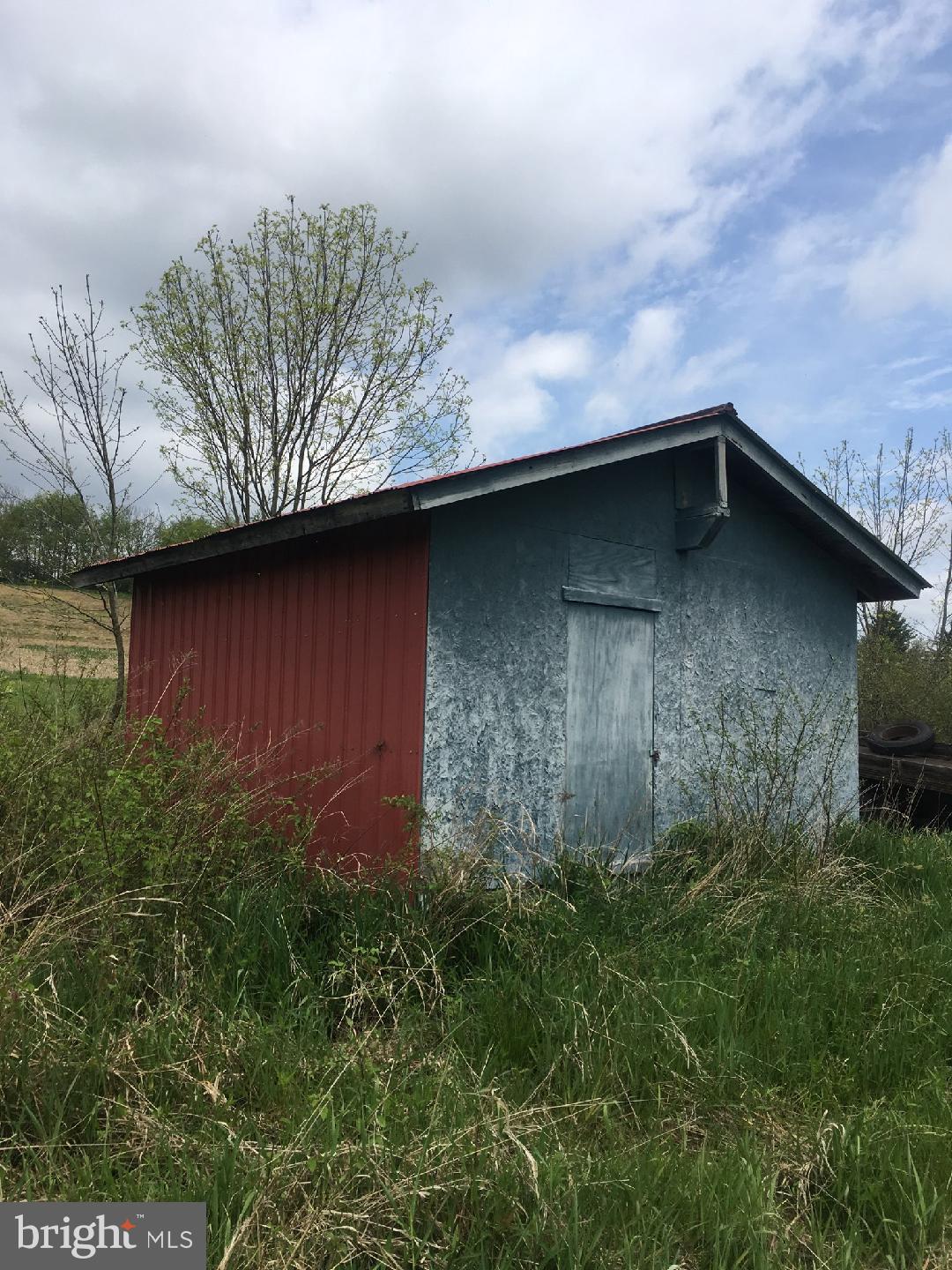 Lot 6 Pender Road Johnstown, PA 15905 - Photo 2 of 9