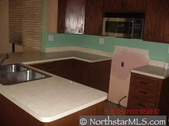 8030 Groveland Road Mounds View, MN 55112 - Photo 4 of 10