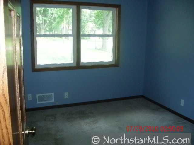 8030 Groveland Road Mounds View, MN 55112 - Photo 5 of 10