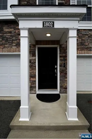 $3,950 | 1802 Devon Lane, Rockaway, NJ 07866