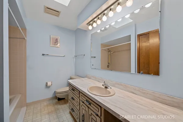 $499,900 | 139 West Madison Street, Villa Park, IL 60181