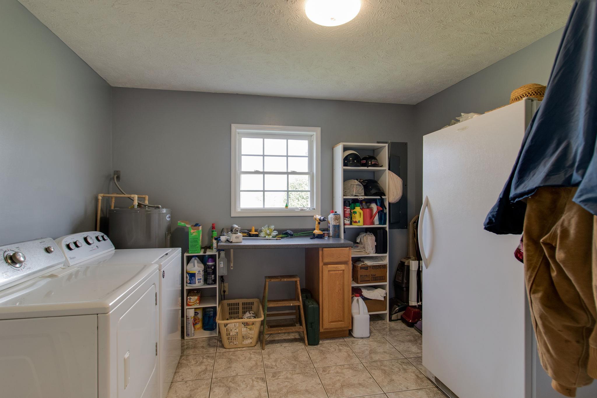 450 Cathey Road Wartrace, TN 37183 - Photo 13 of 30 HUGE utility room