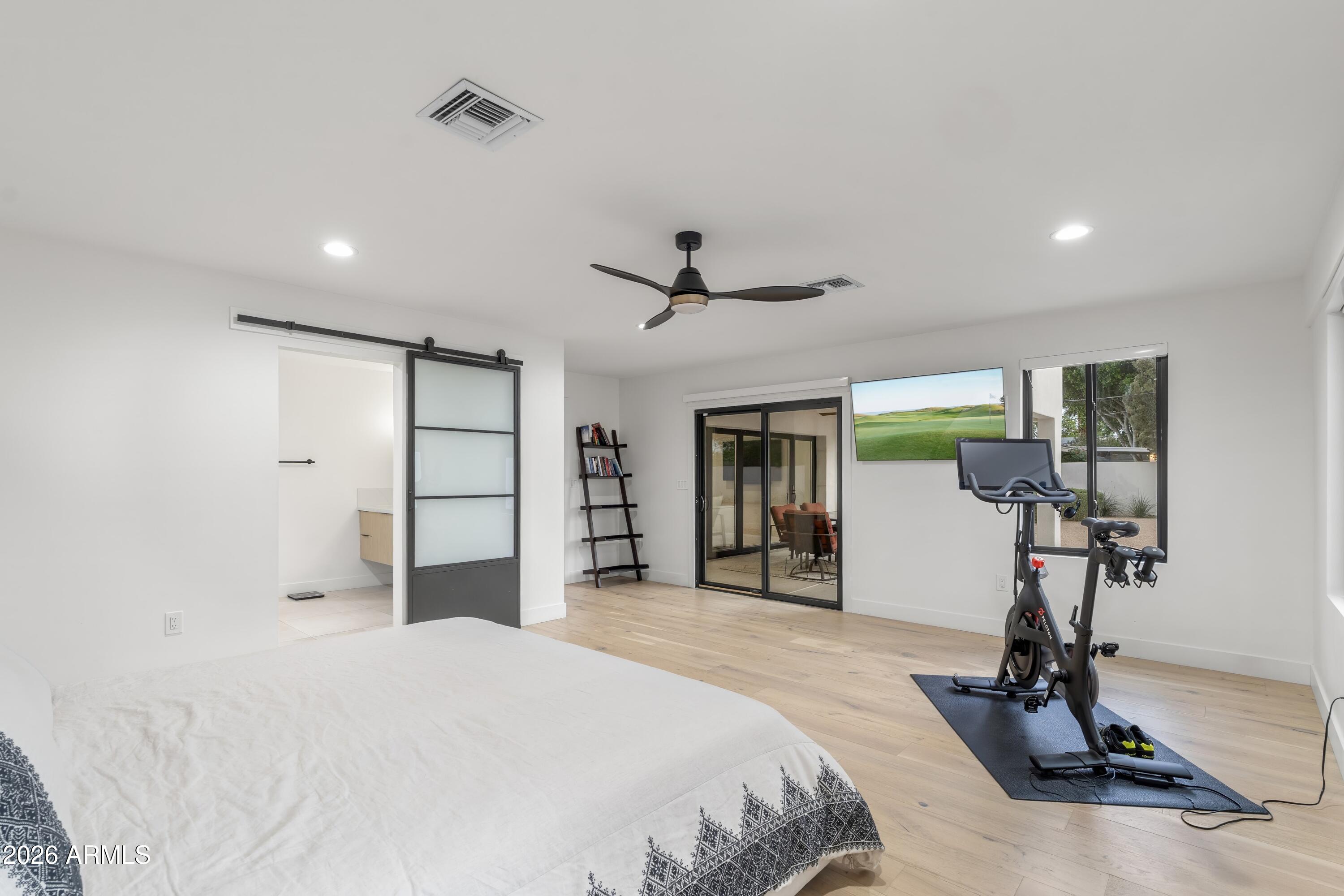 4639 East Osborn Road Phoenix, AZ 85018 - Photo 26 of 58 043_Primary Bedroom