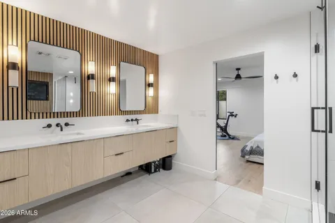 $2,000,000 | 4639 East Osborn Road, Phoenix, AZ 85018