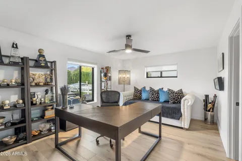 $2,000,000 | 4639 East Osborn Road, Phoenix, AZ 85018