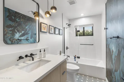 $2,000,000 | 4639 East Osborn Road, Phoenix, AZ 85018