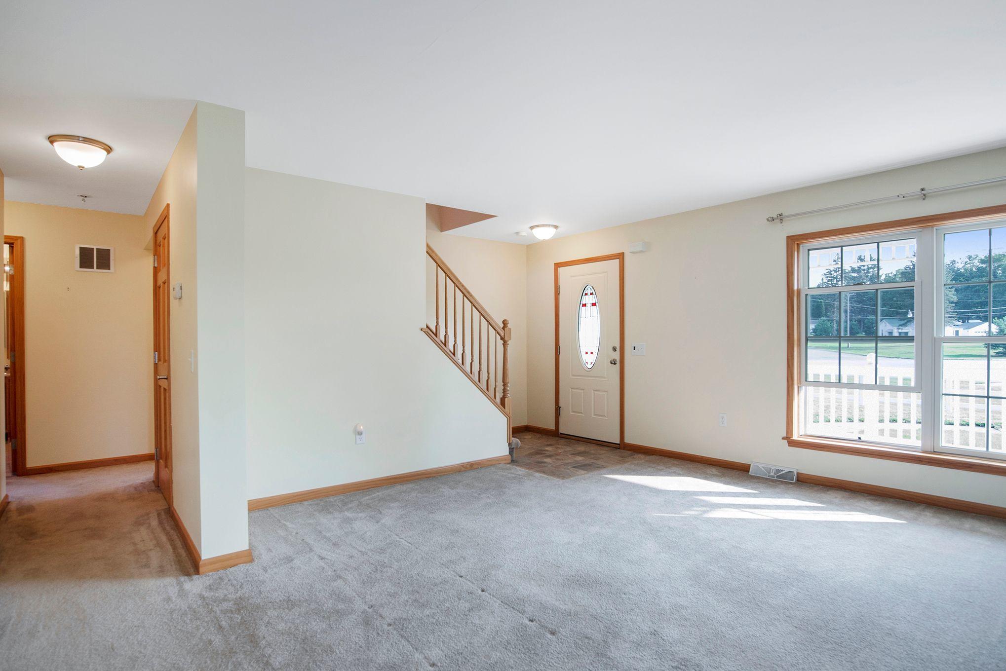 35 South Gordon Road Scottville, MI 49454 - Photo 11 of 25 Living Room
