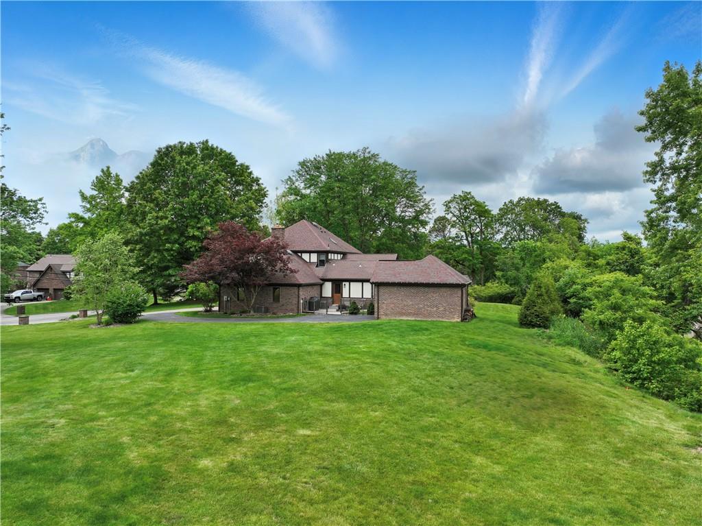 1751 Hassam Road Coraopolis, PA 15108 - Photo 6 of 50 Side View