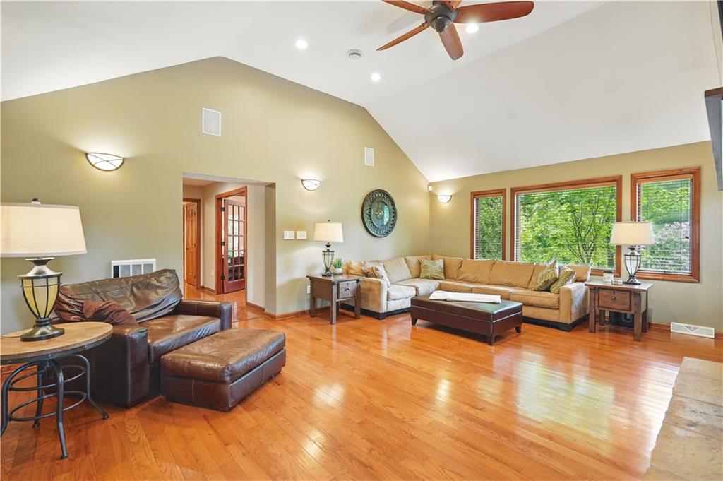 1751 Hassam Road Coraopolis, PA 15108 - Photo 9 of 50 Family Room