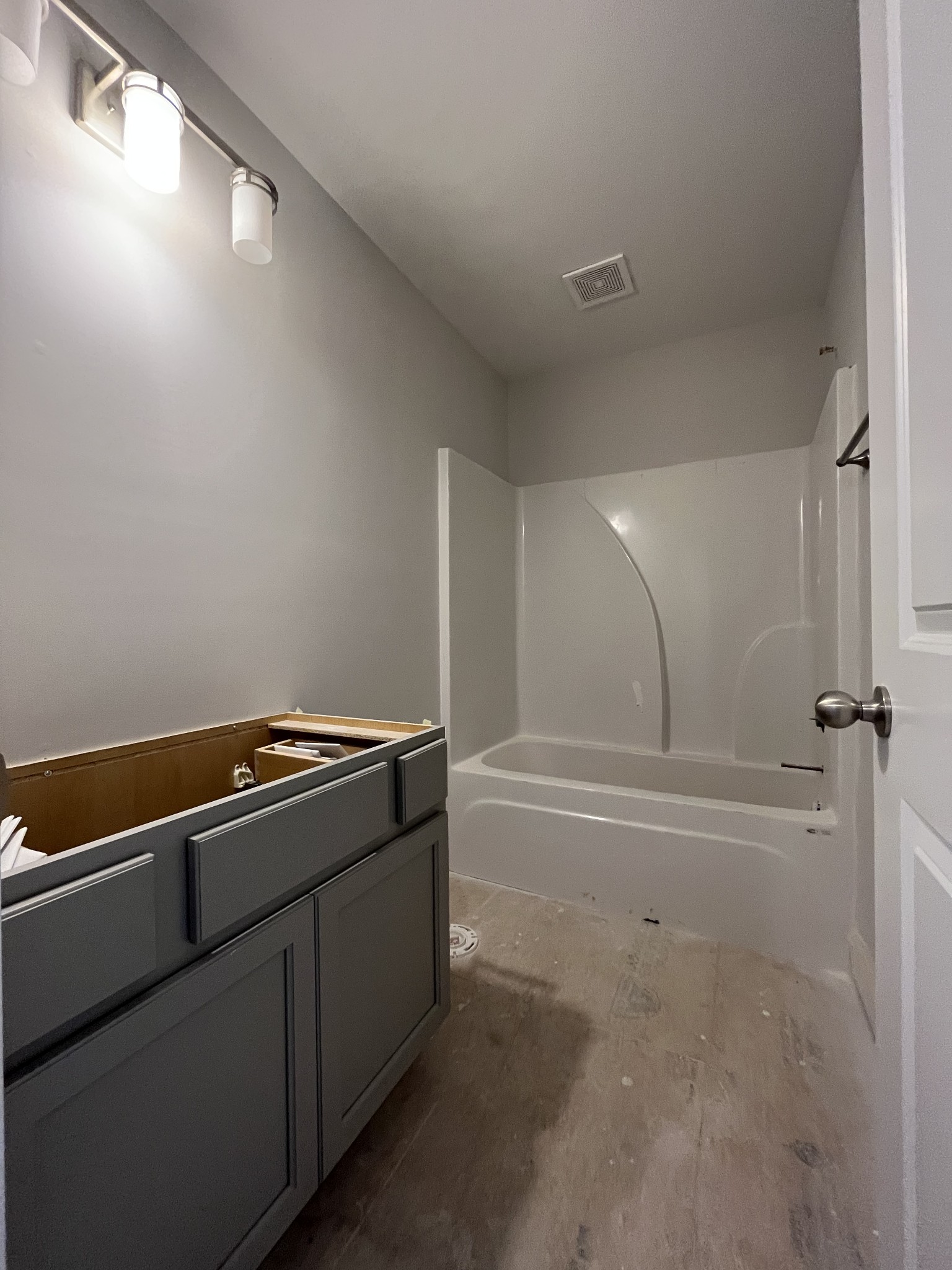 3267 Tasker Drive Antioch, TN 37013 - Photo 36 of 44 a utility room with dryer and washer