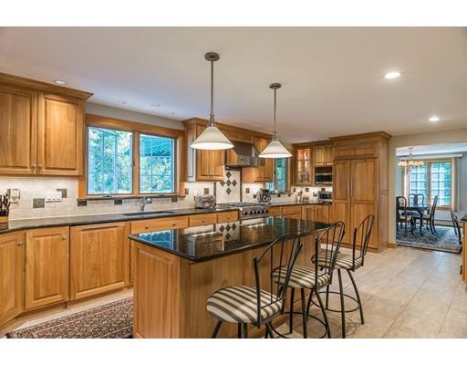 14 Harriett Road Gloucester, MA 01930 - Photo 6 of 30
