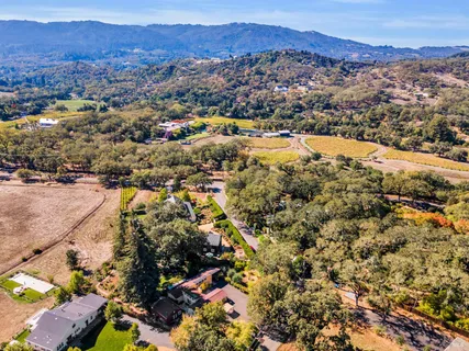 $1,695,000 | 180 Trinity Road, Glen Ellen, CA 95442