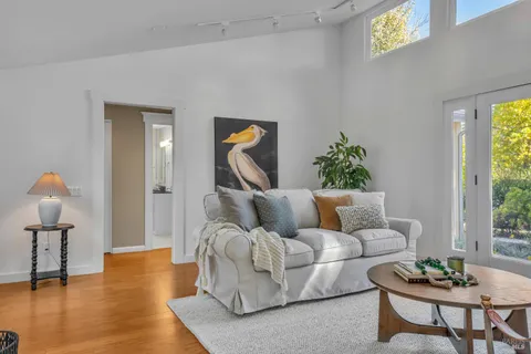 $1,695,000 | 180 Trinity Road, Glen Ellen, CA 95442